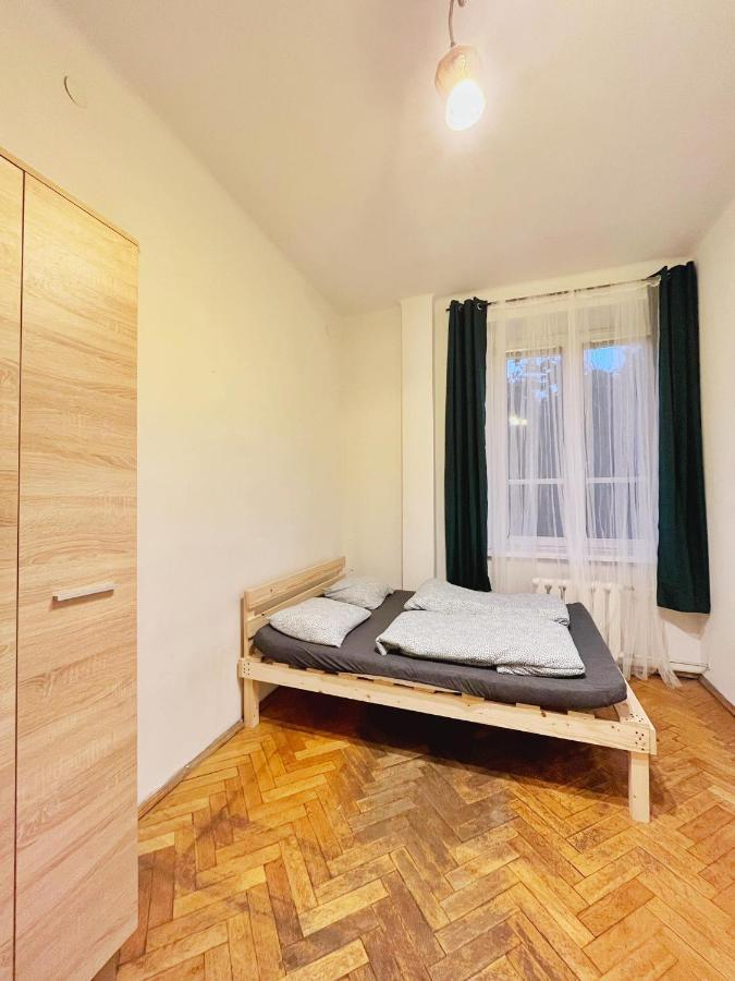 Main Square Rooms Cracovia Esterno foto
